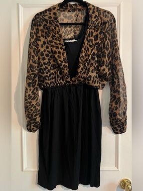 Elegant Diane Von Furstenberg Long Sleeve Dress Size 10 Vintage
